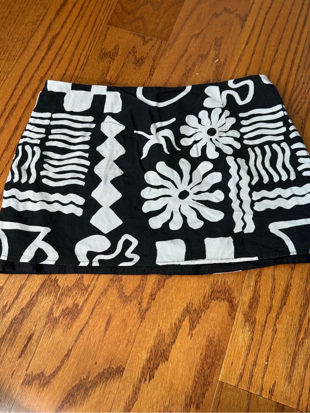 Princess Polly Black and White Abstract Print Mini Skirt